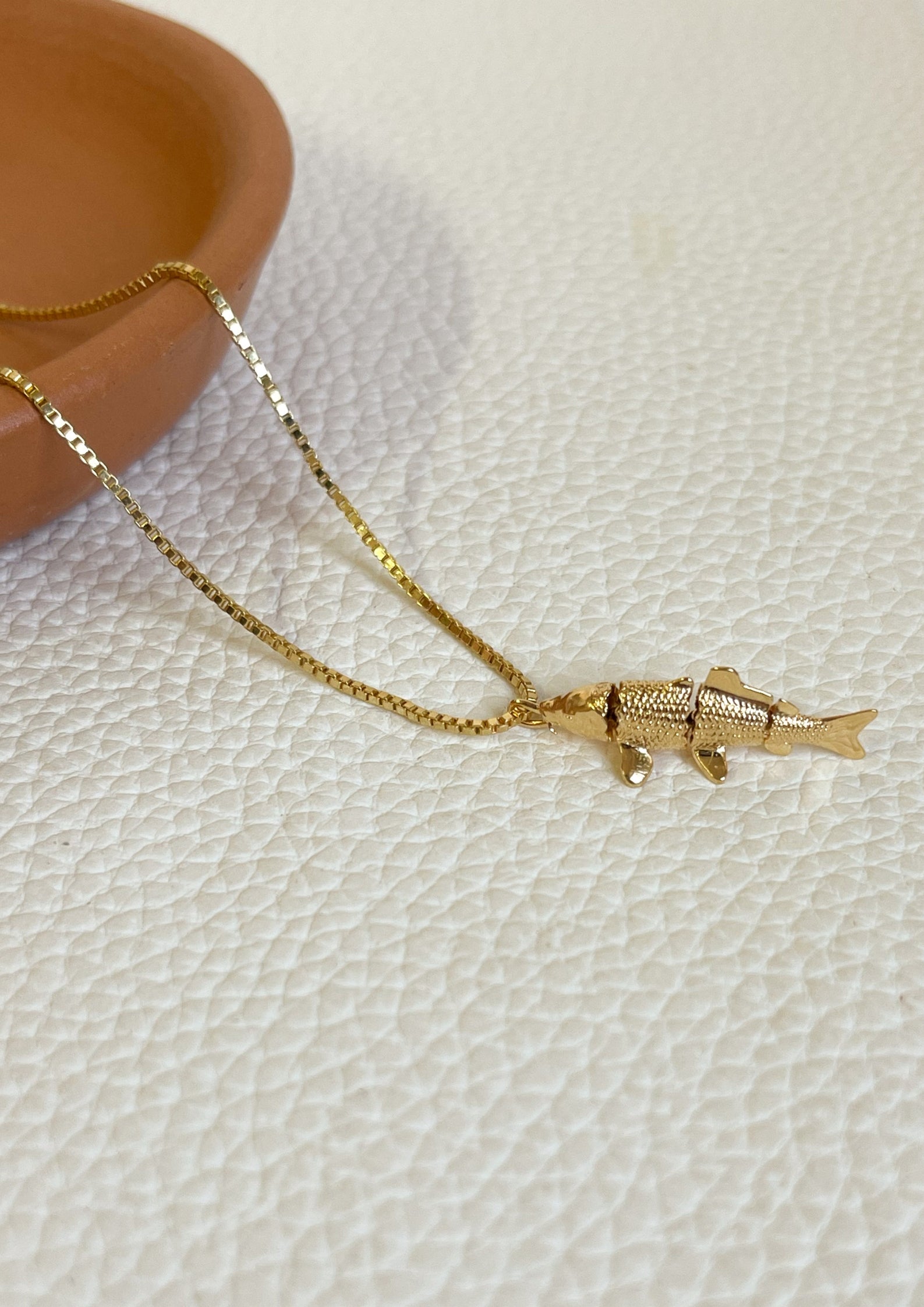Collar Pez