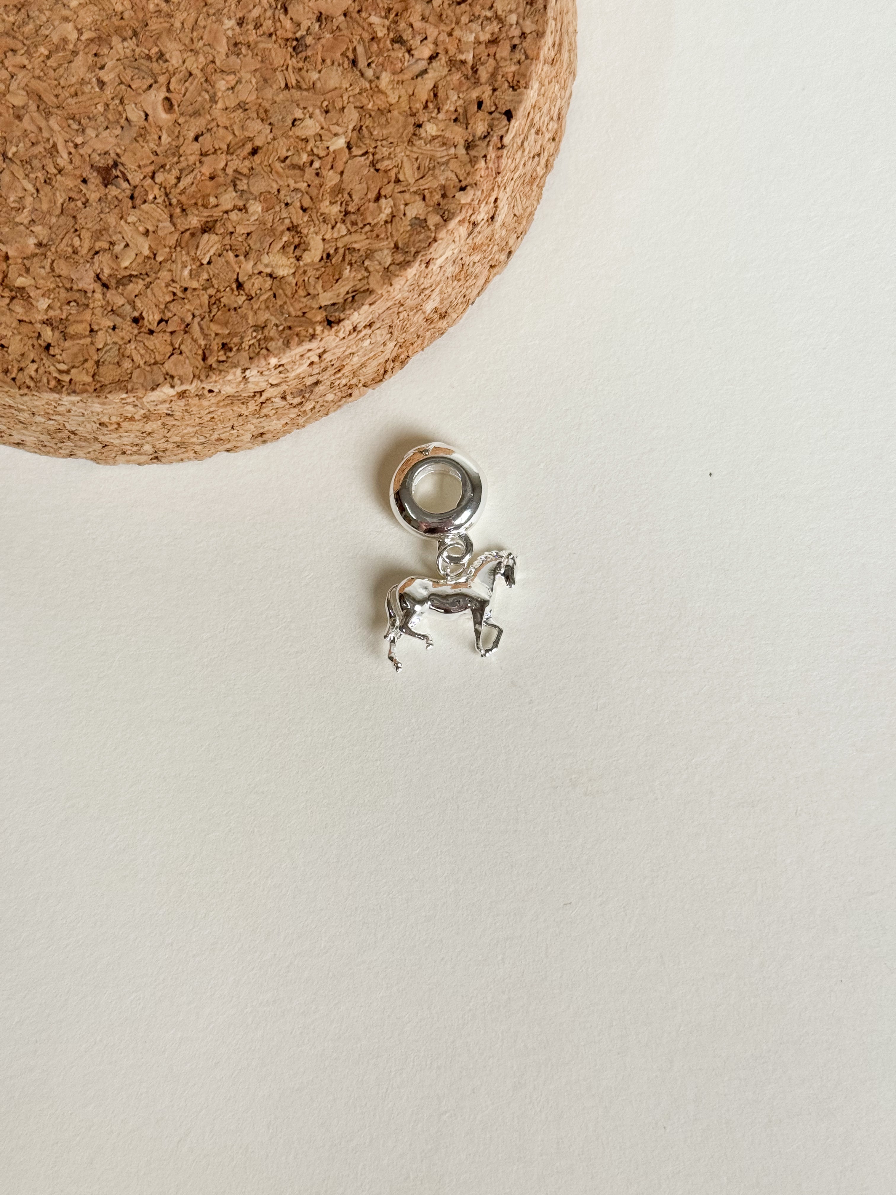 Charm Caballo