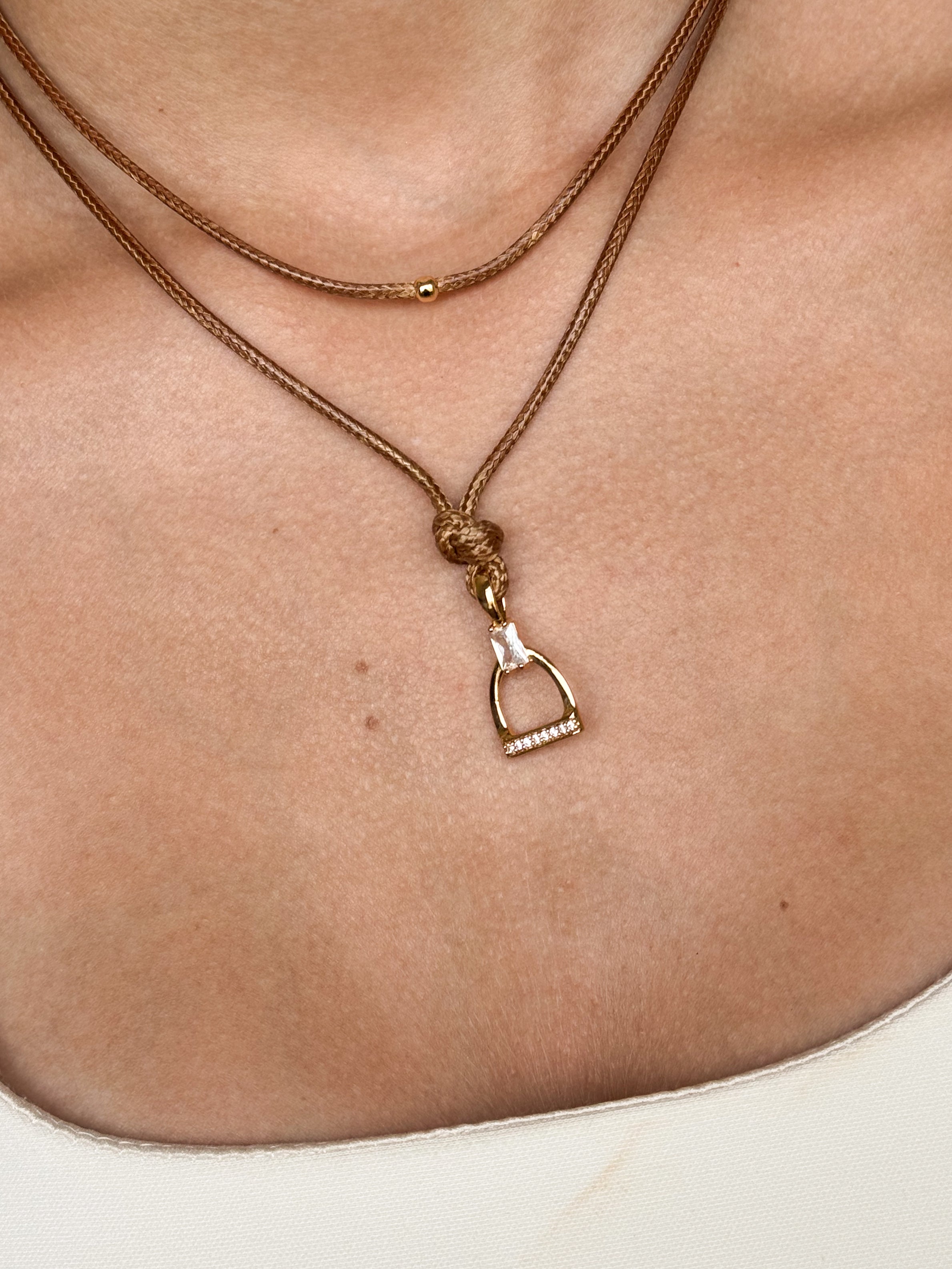 Collar Estribo – Zirconia