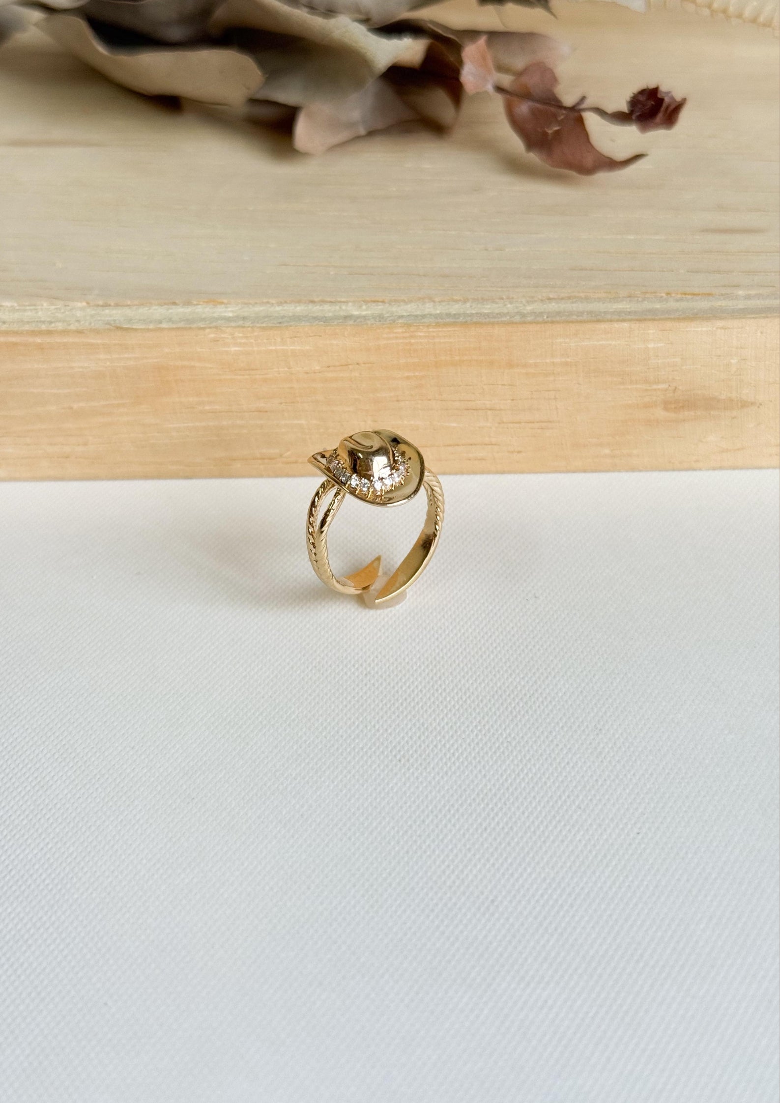 Anillo Sombrero