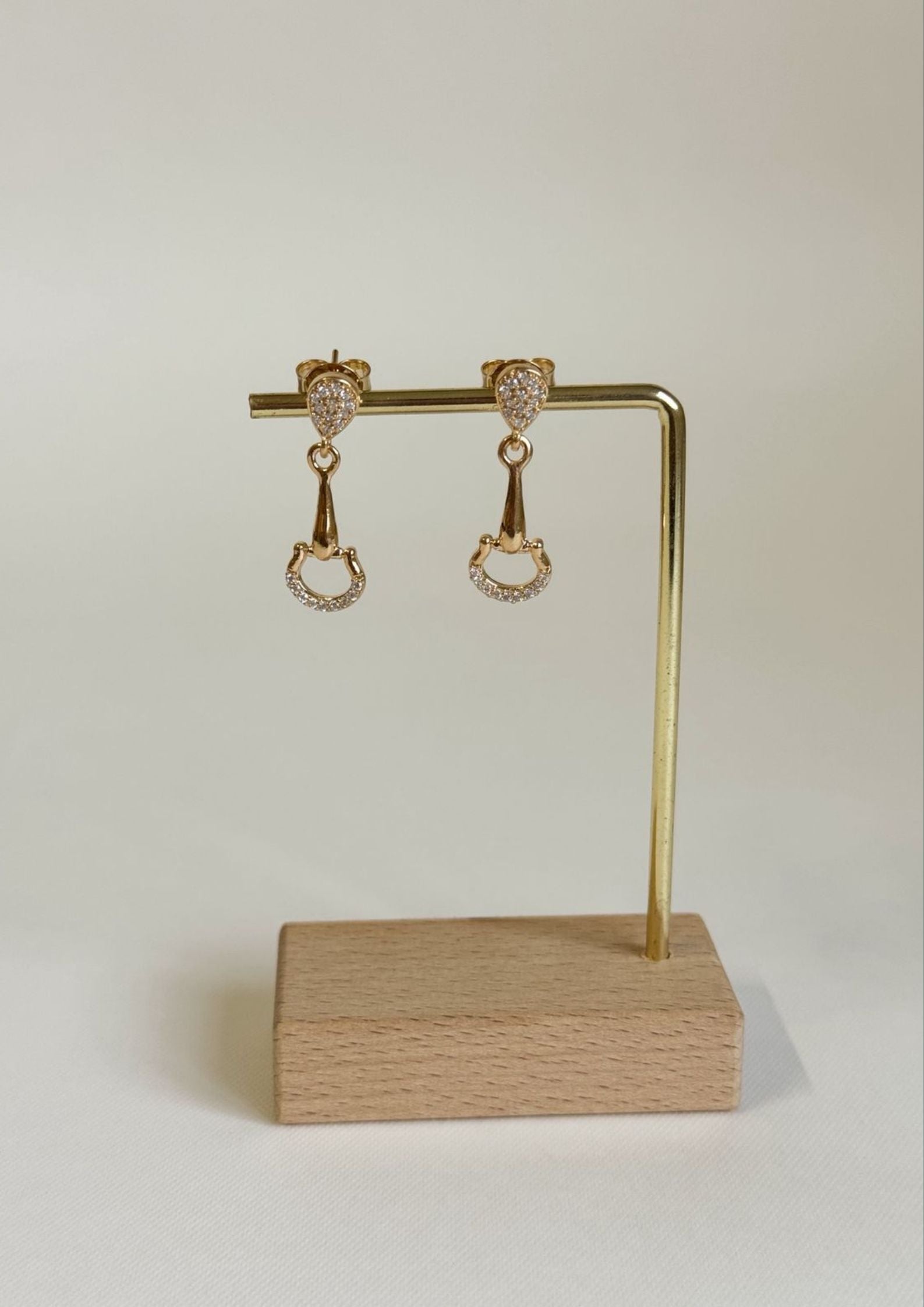 Aretes Bocado con Zirconia