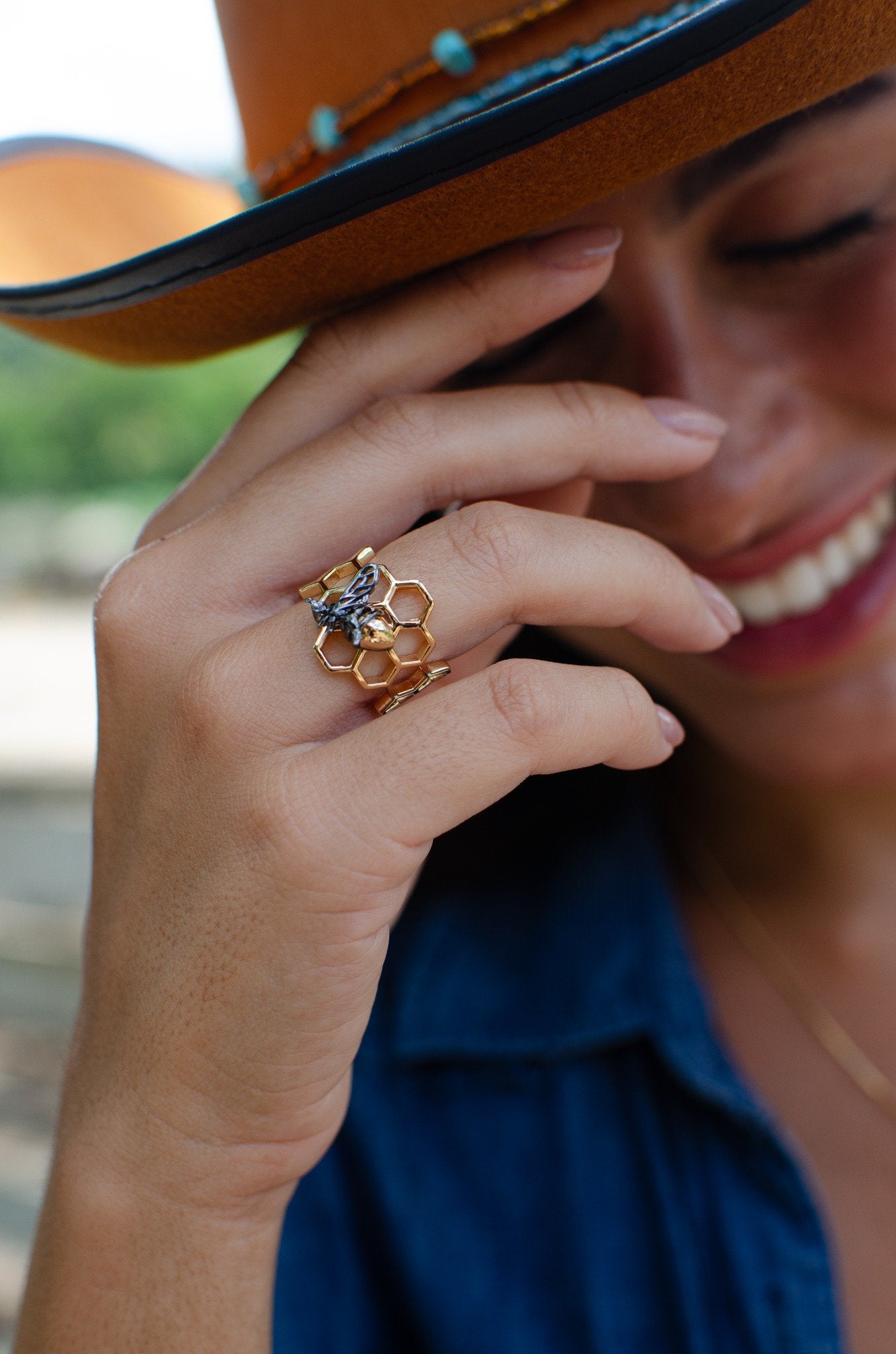 Anillo Abeja